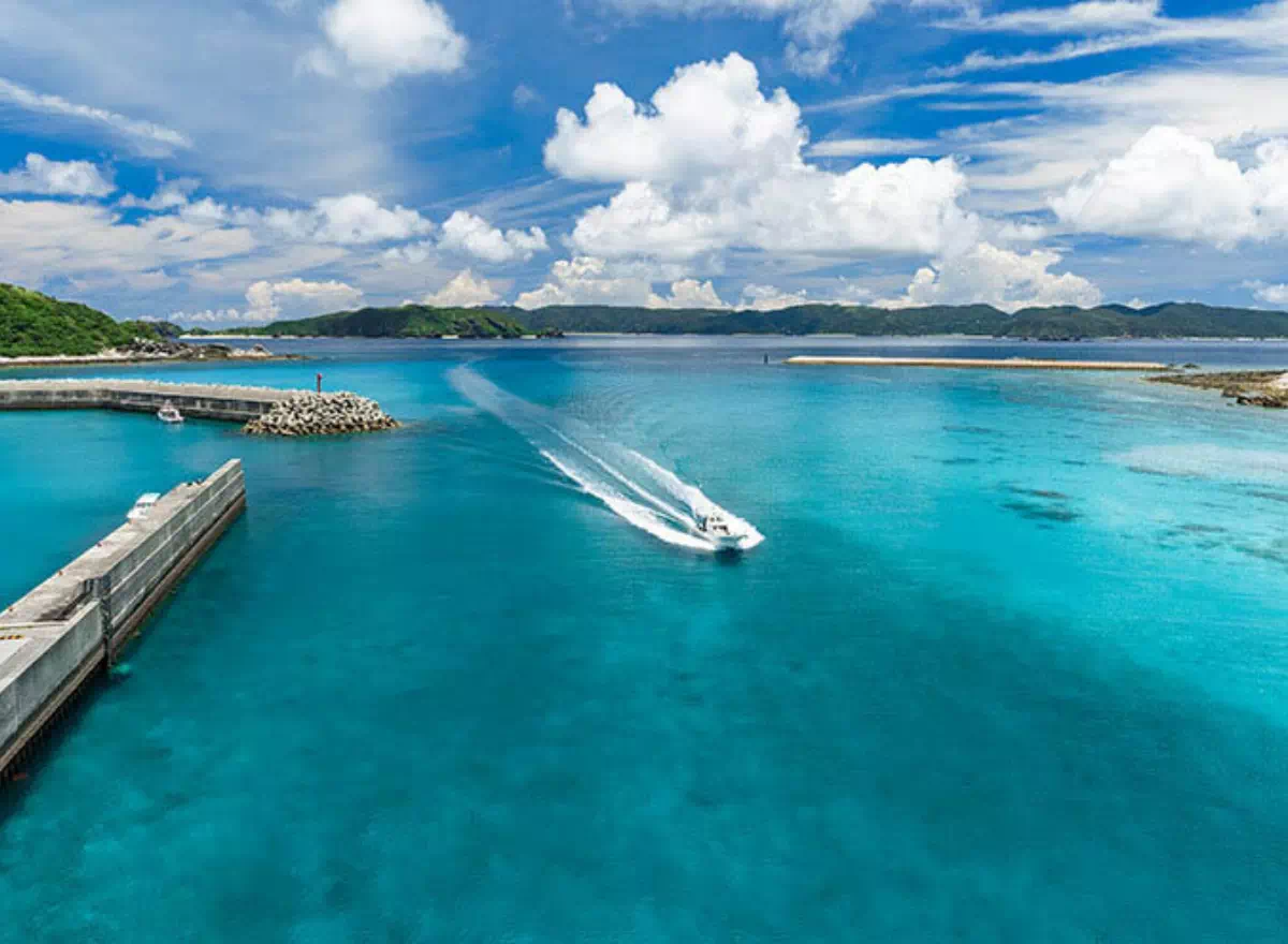 aka island boat cruise