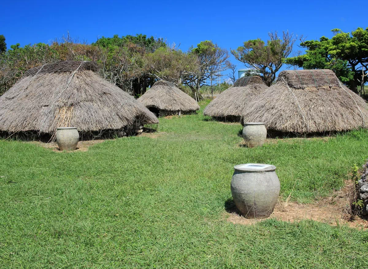 ikei island nakabaru archaeological site