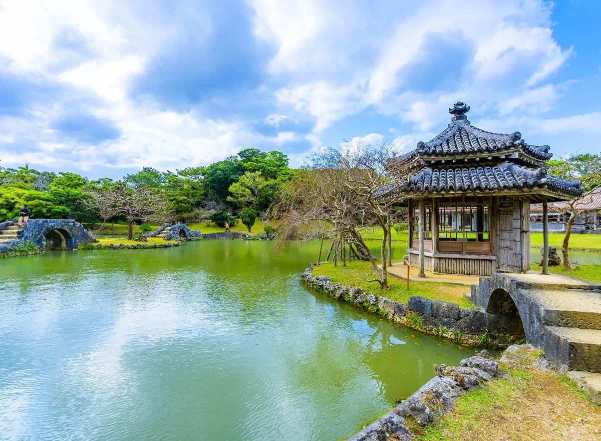 shuri shikinaen royal garden