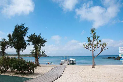 kariyushi beach okinawa