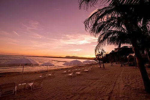 kanucha beach okinawa