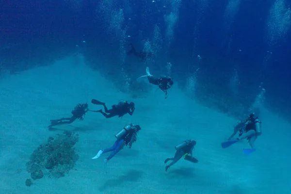 yonaguni island white world