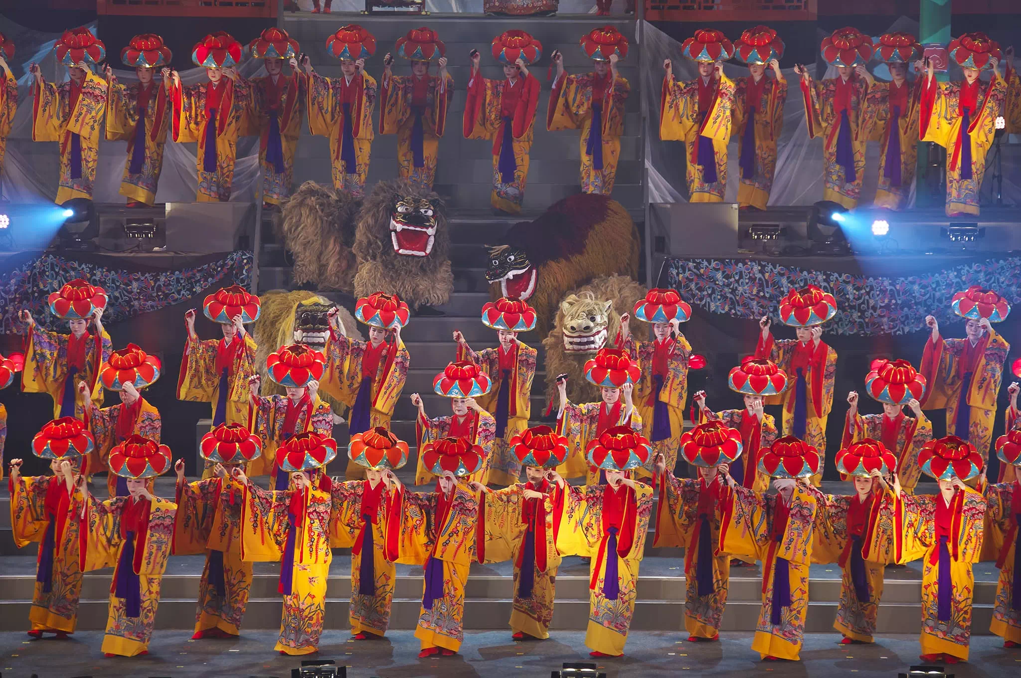 yotsutake hanagasa dance