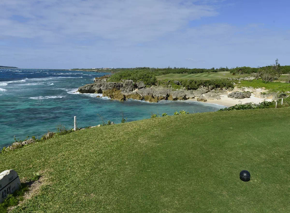 march golf course okinawa