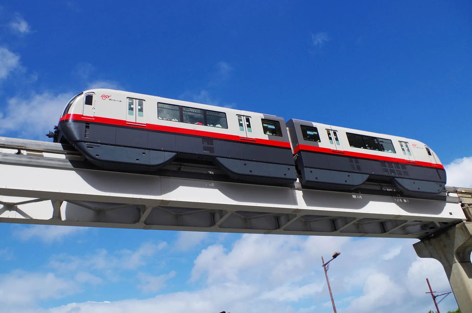 okinawa yui rail