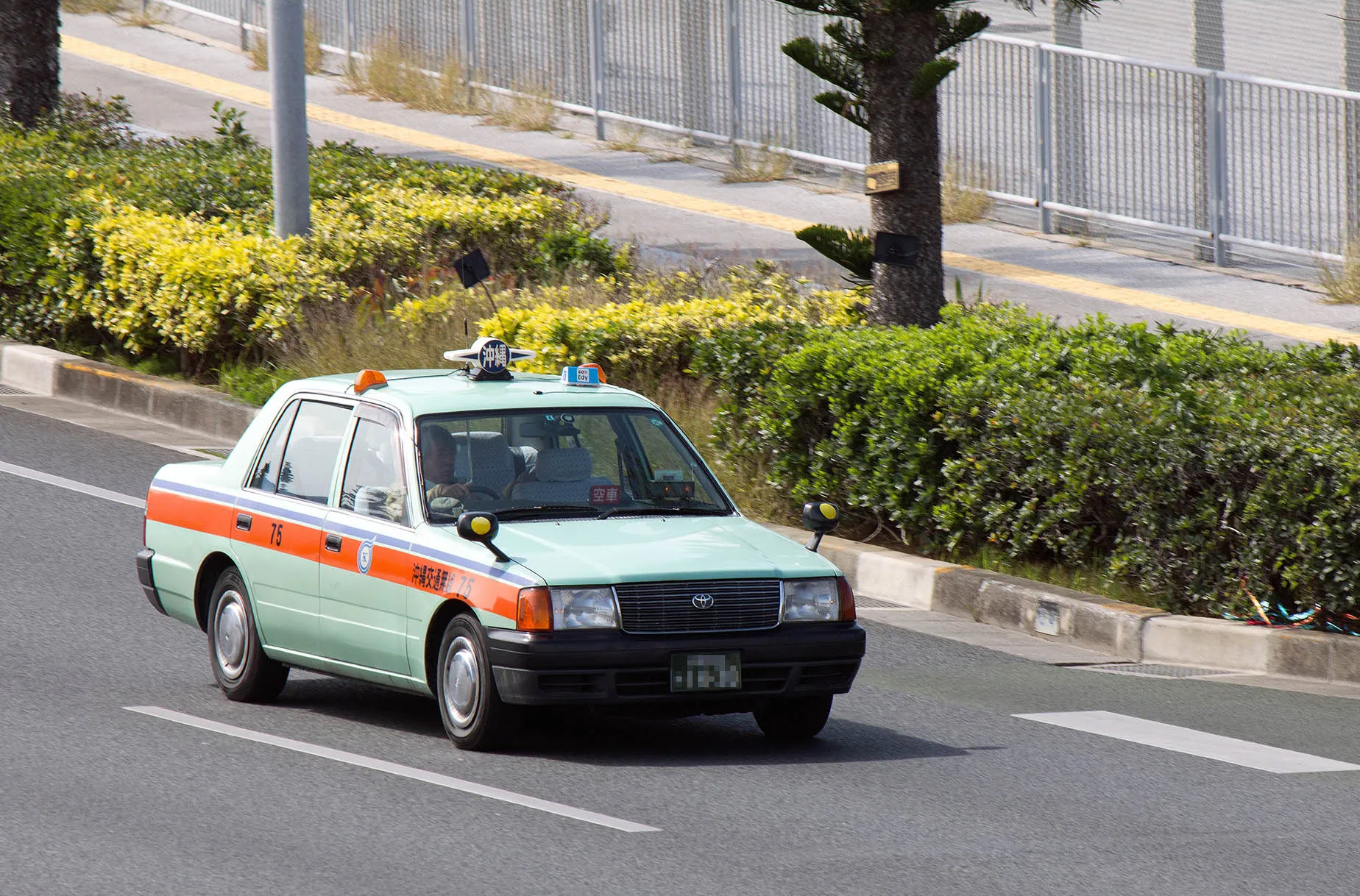 okinawa taxi car