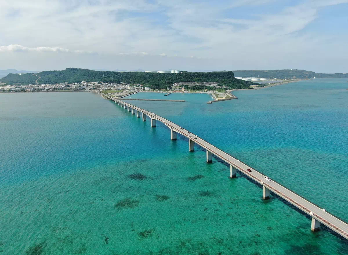 濱比嘉島的濱比嘉大橋