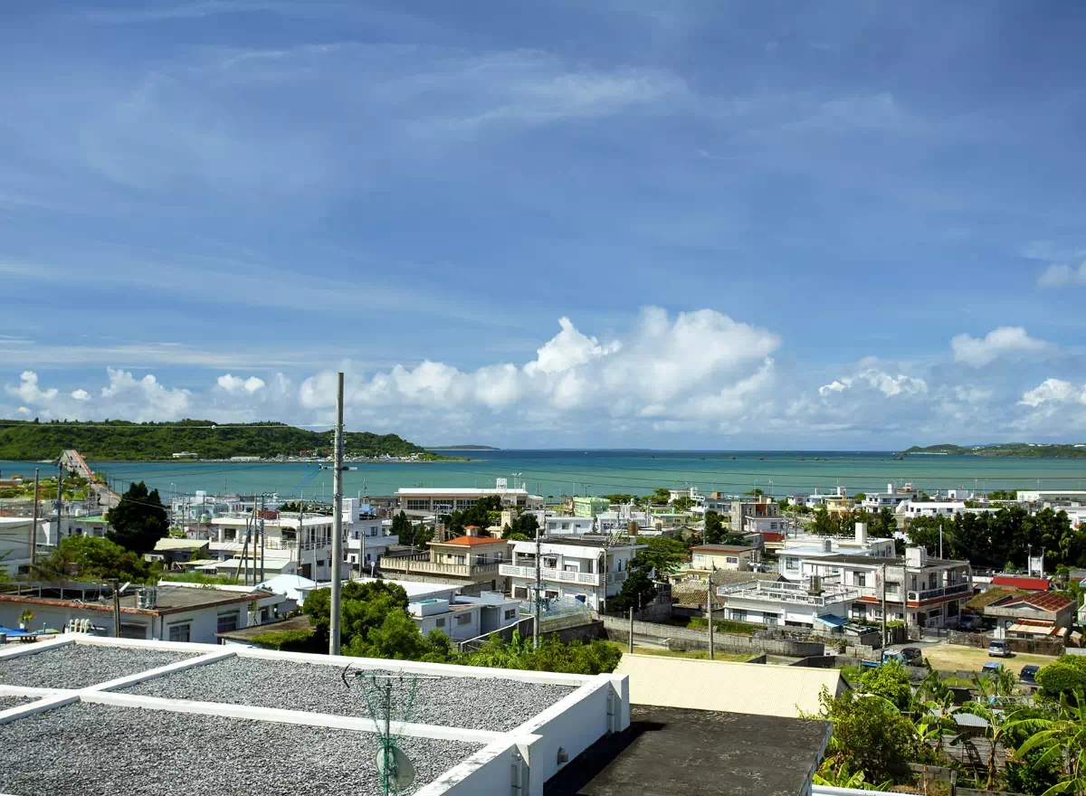 平安座島上的海岸