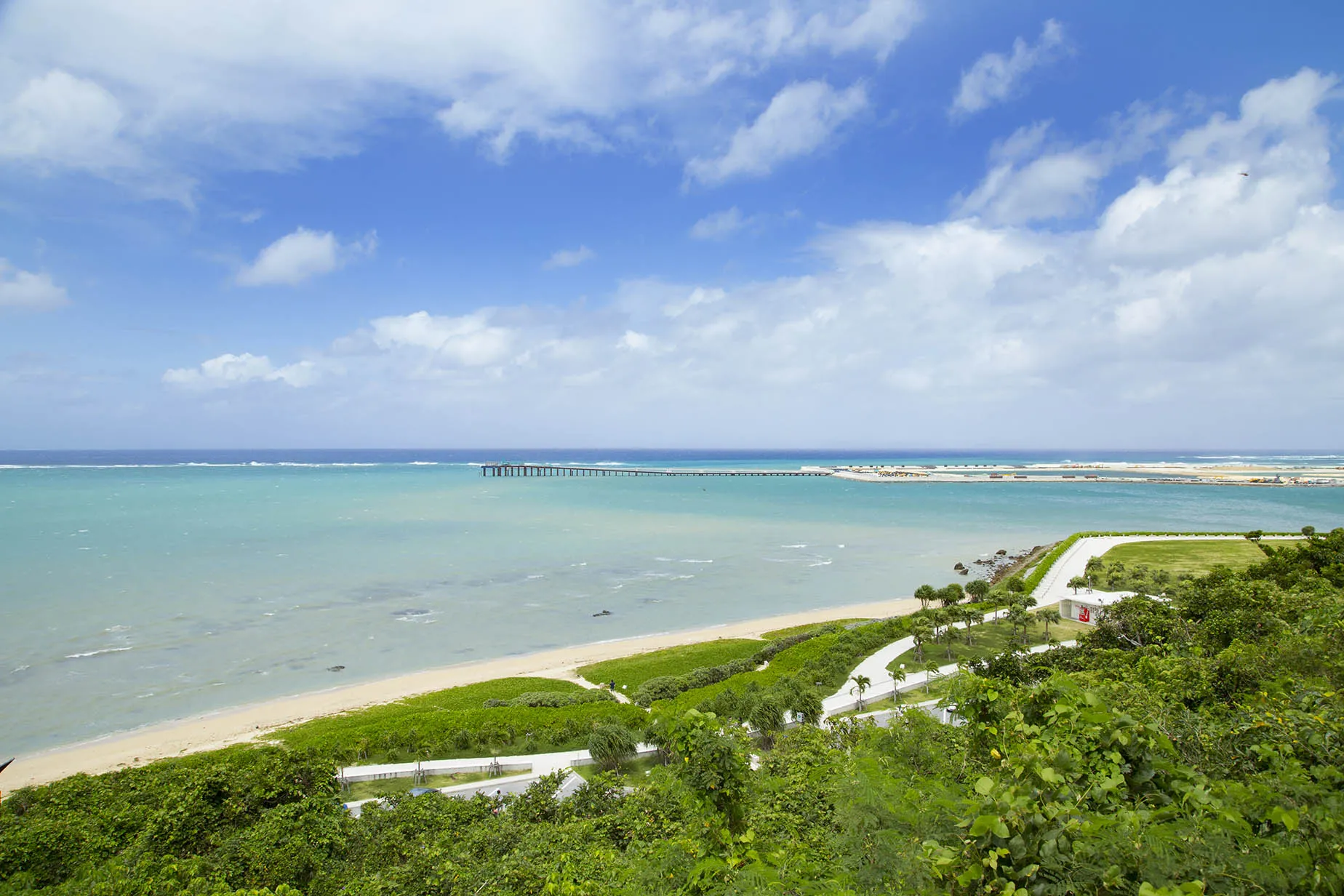 瀨底島的海岸景觀