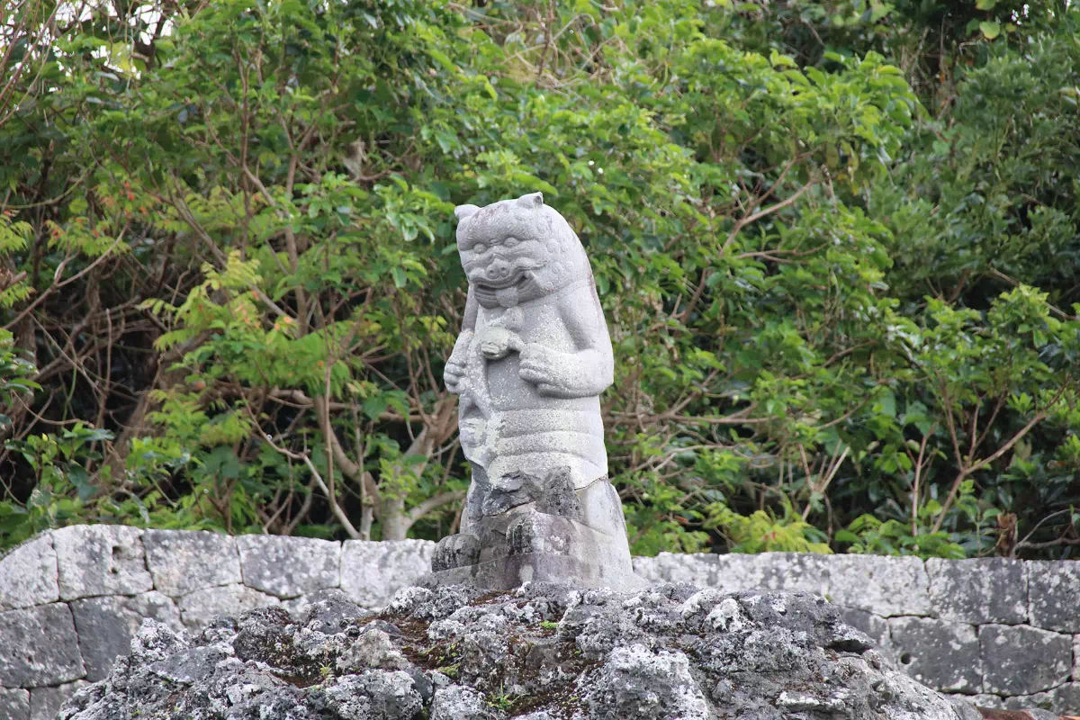 玉陵王室陵墓獅像