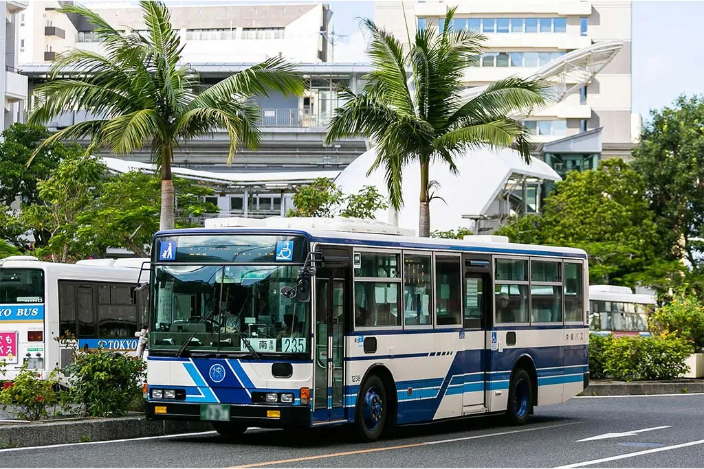 沖繩公車