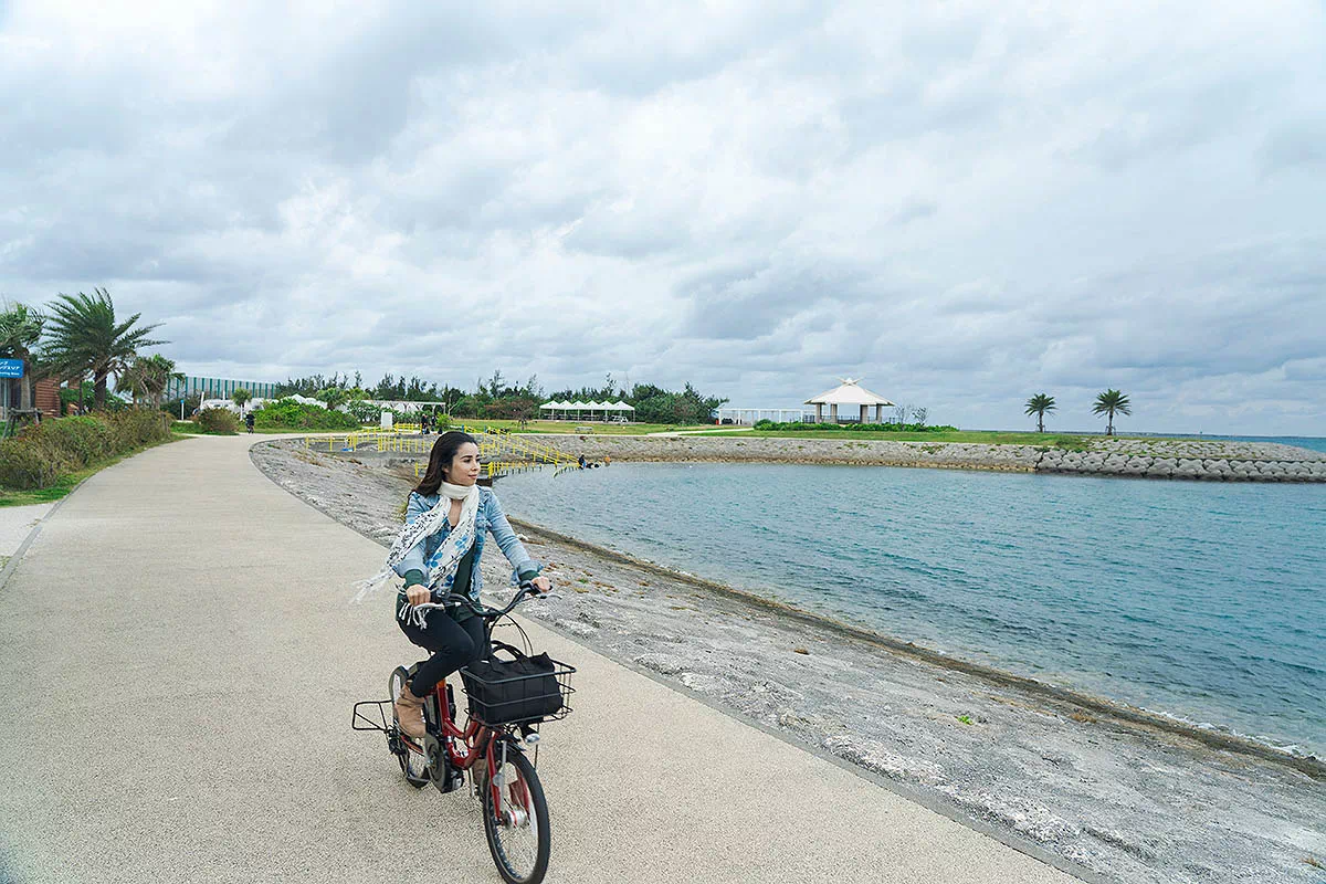 seaside cycling