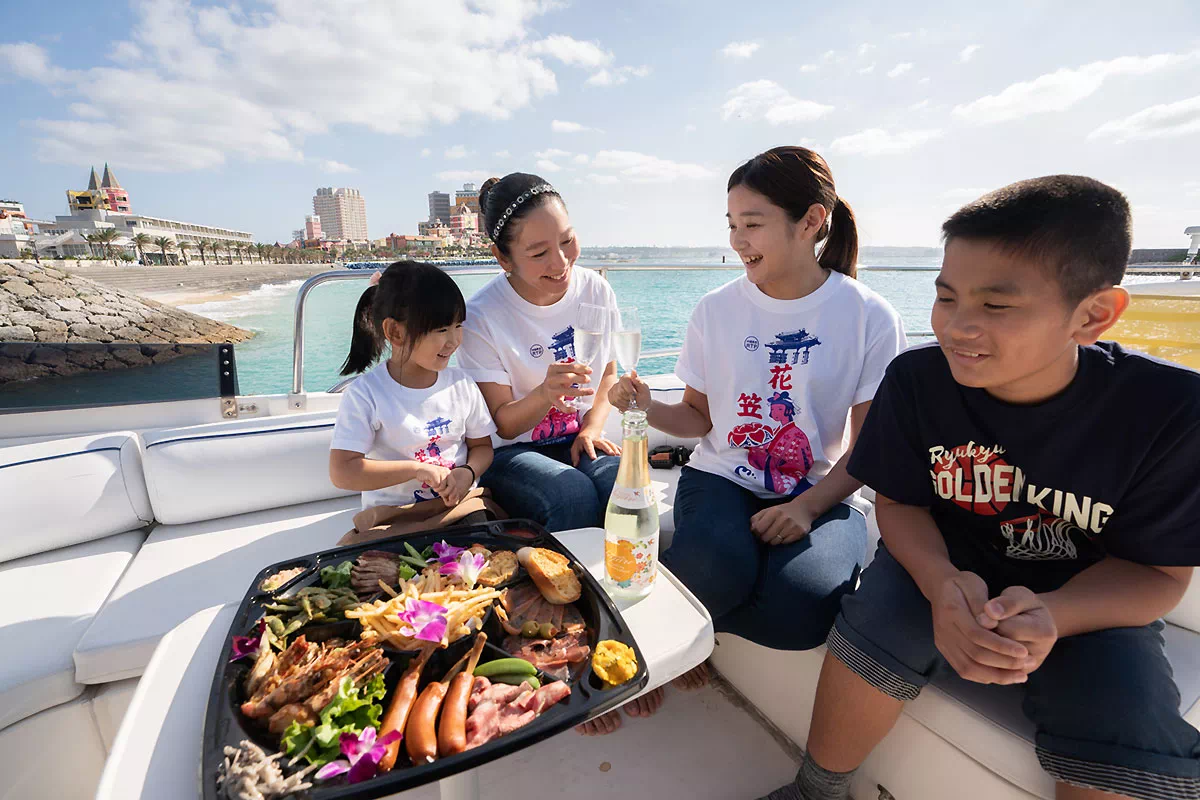 chatan yacht cruise