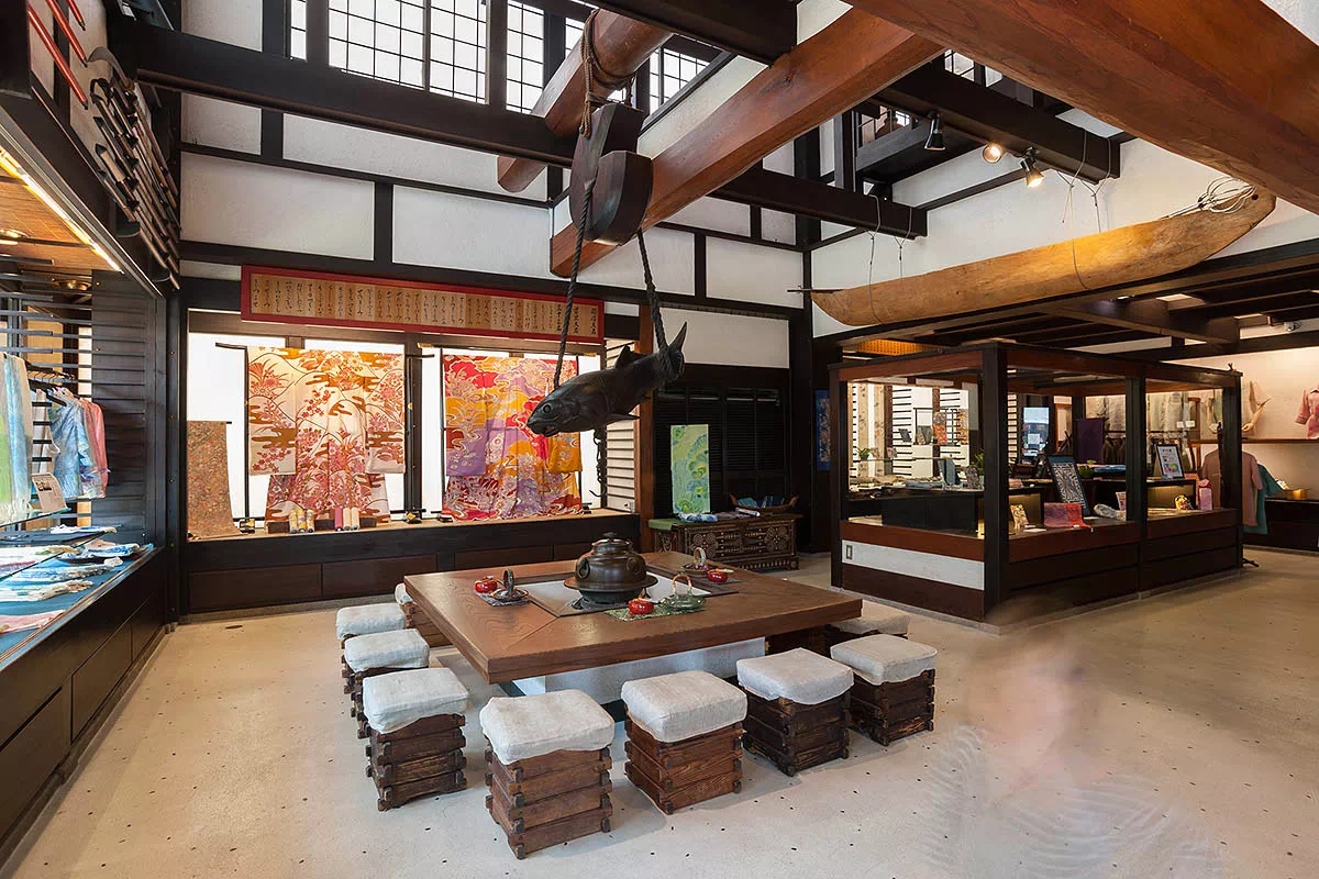 shuri ryusen interior