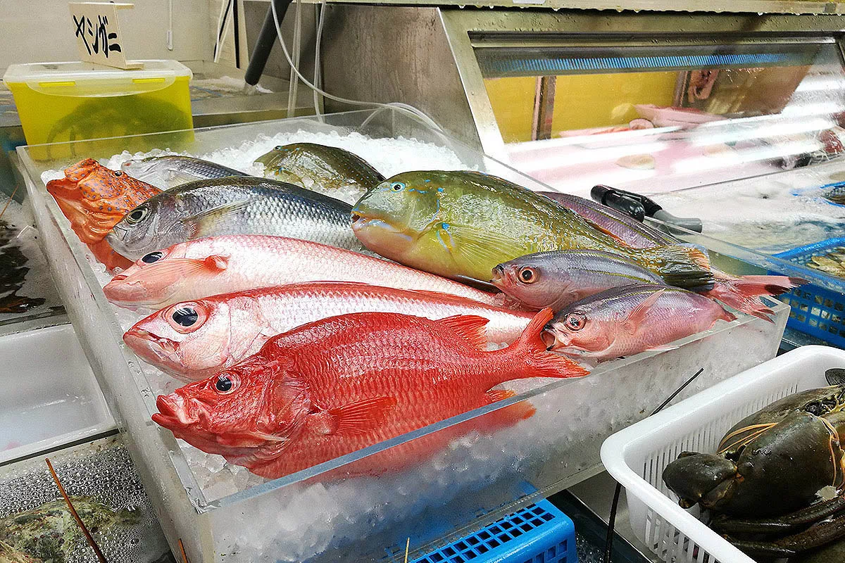 makishi market fresh seafood