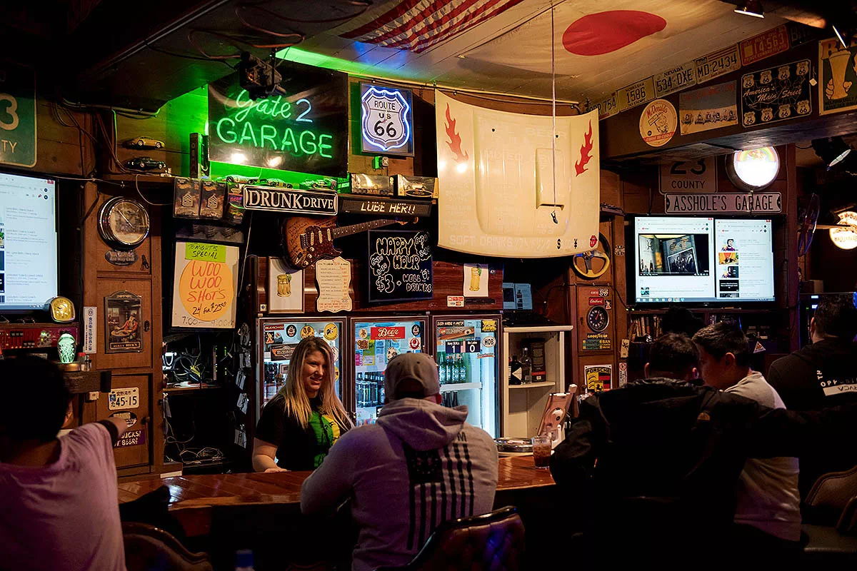 nightlife in koza