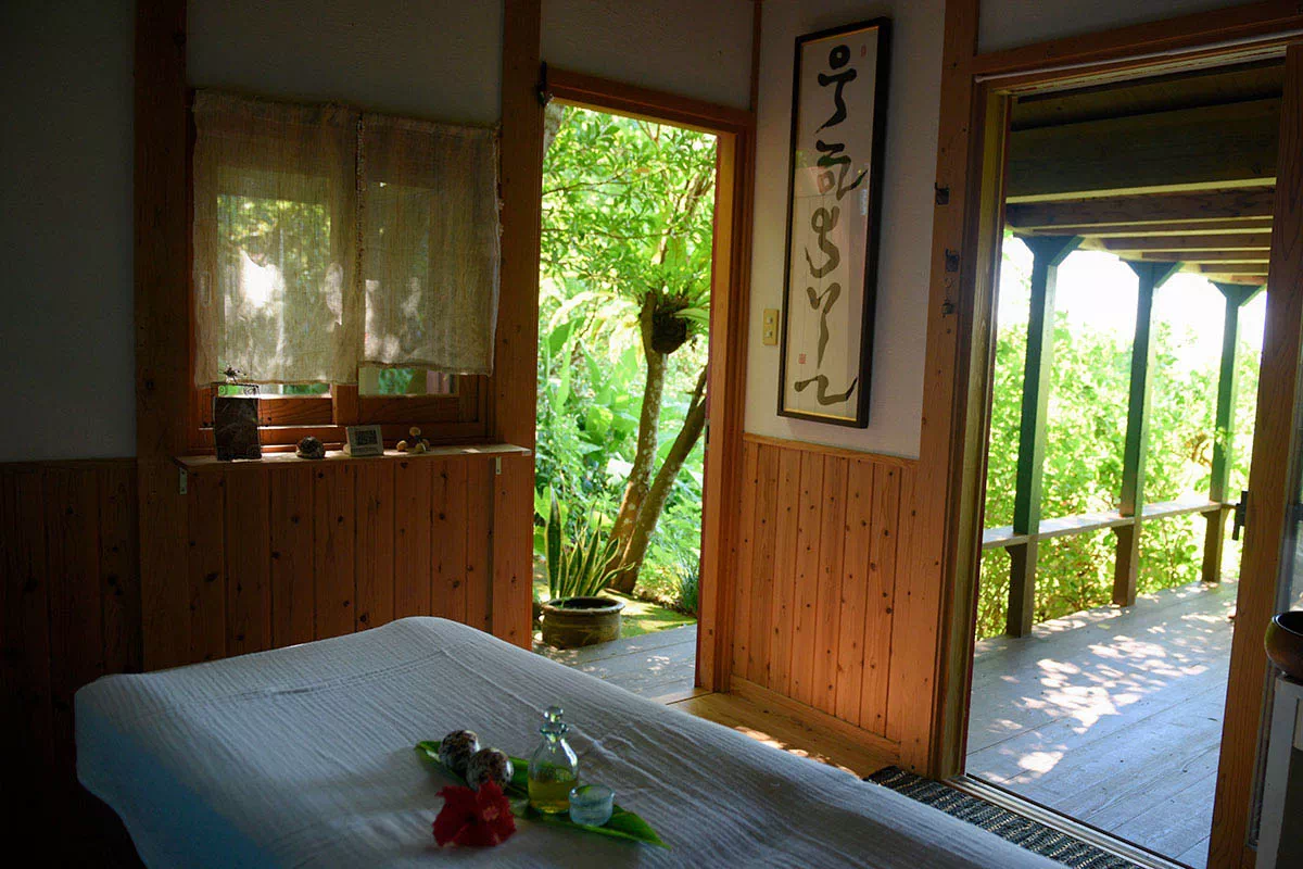 amamikiyo massage room interior