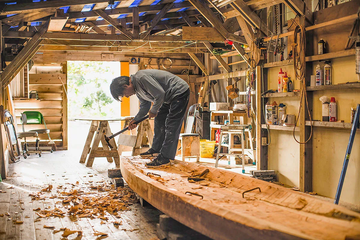 crafting a sabani boat