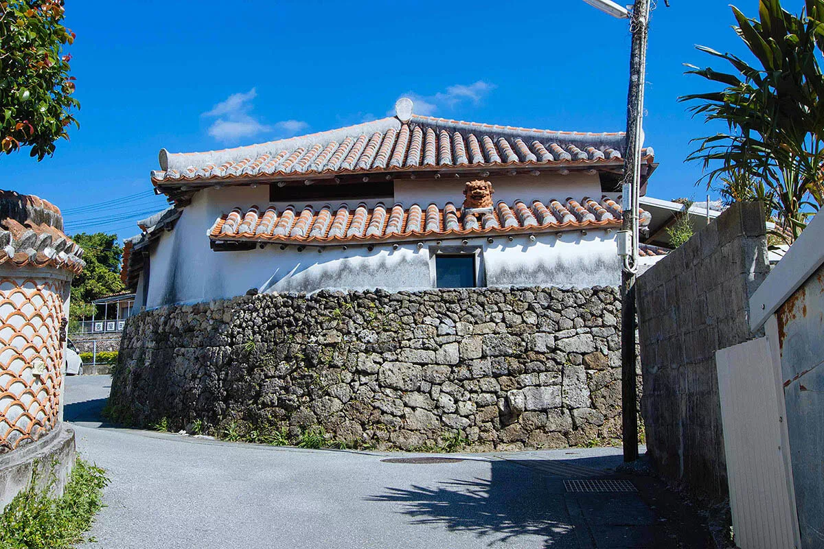 yachimun pottery studio