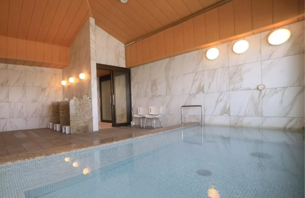 CYPRESS RESORT KUMEJIMA