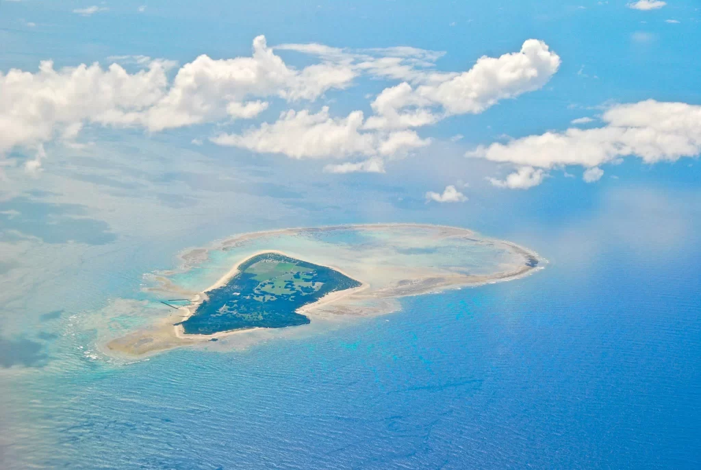 minna island from above