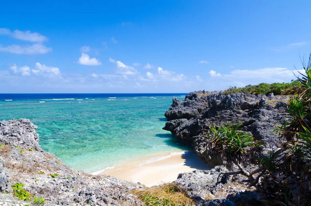 hatoma island coastal scenery