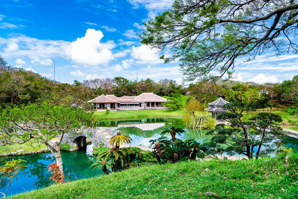 okinawa shikinaen royal garden
