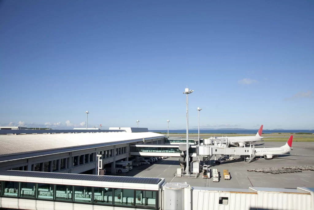 okinawa airport flights to islands