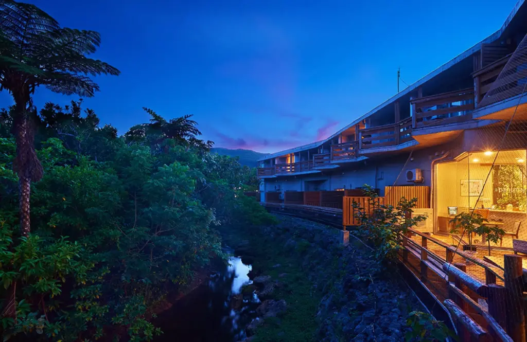 Iriomote Island Jungle Hotel Painumaya